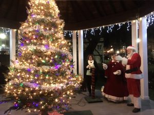 THURSDAY, NOVEMBER 20 is Lake Orion Sing & Stroll Tree Lighting