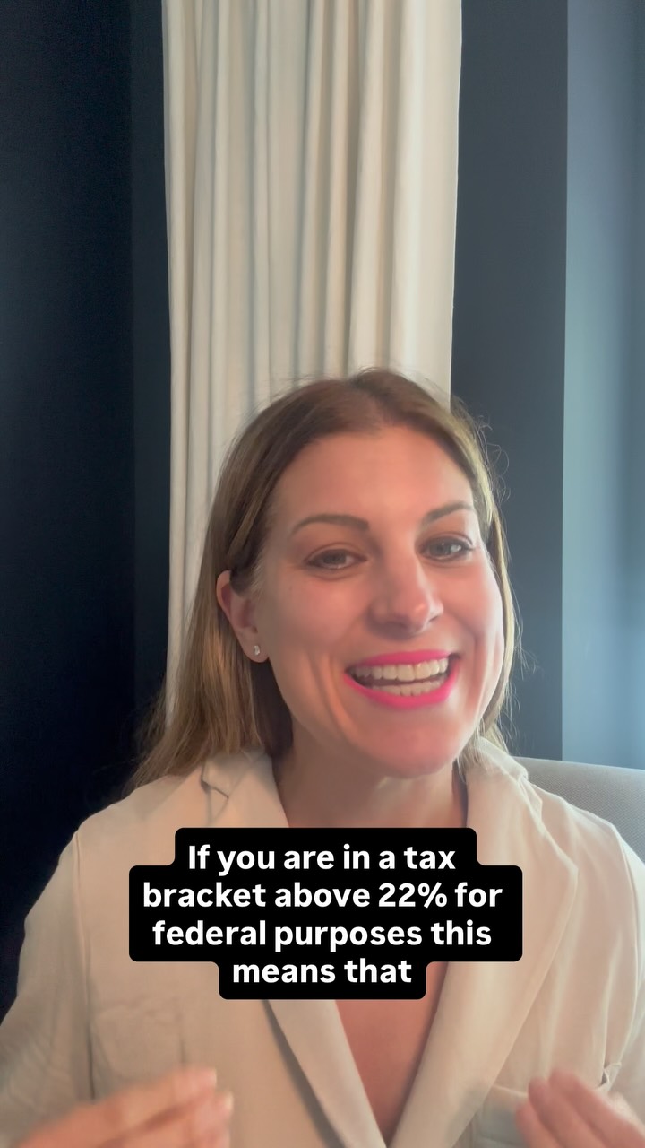 🚨 Attention high earners! 🚨 Stop getting blindsided by huge tax bills every April. If you’re in a tax bracket above 22...